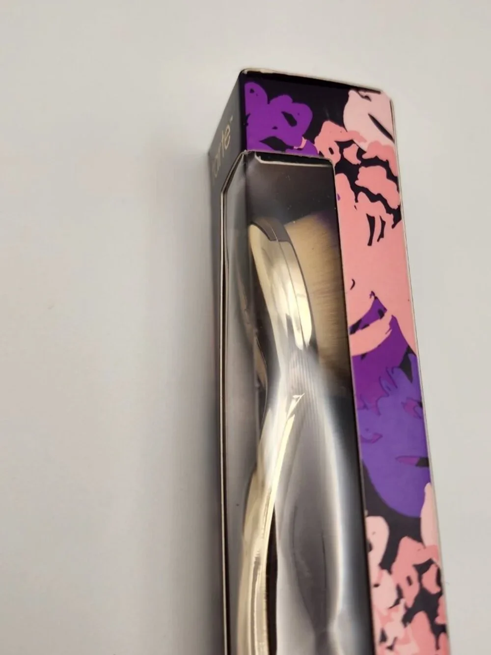 Tarte Creaseless Concealer Brush New In Box Oval Paddle Makeup Blending Tool